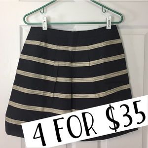 LOFT NWOT cream gray striped skirt size 4